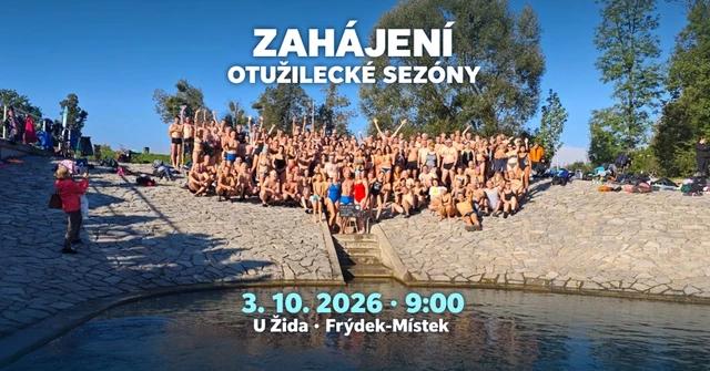 Zahájení 8. otužilecké sezóny u Žida ve Frýdku-Místku, 3. října 2026 v 9:00, na společné fotografii z minulého zahájení.