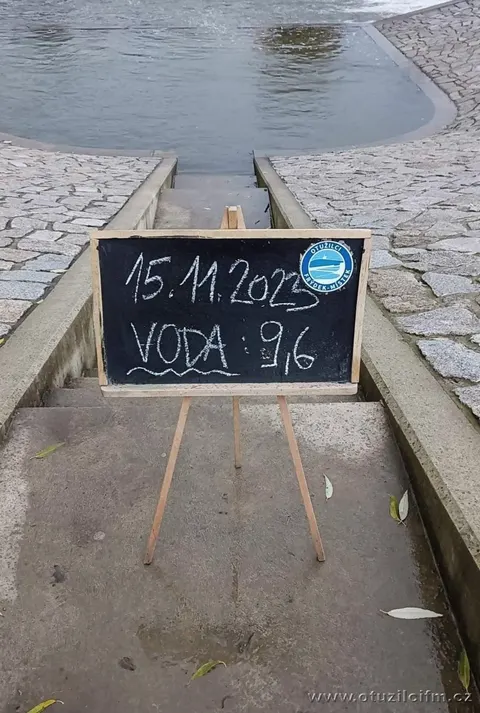 teplota vody v Ostravici 2023-2024 — fotografie 37