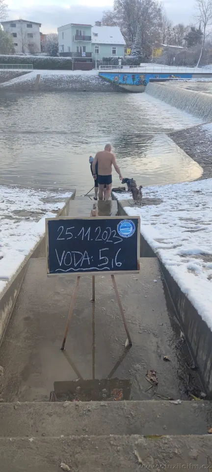 teplota vody v Ostravici 2023-2024 — fotografie 15