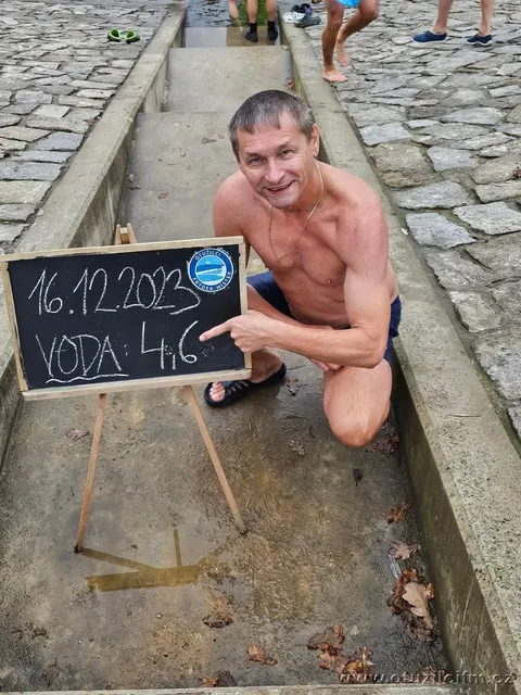 teplota vody v Ostravici 2023-2024 — fotografie 38
