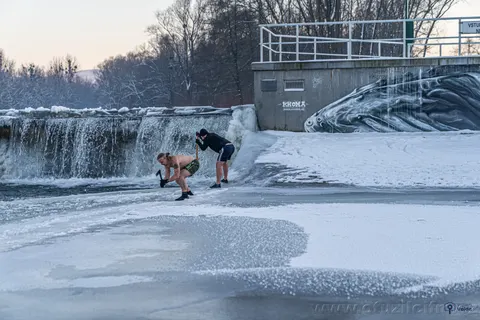 V lednu v ledu — fotografie 3