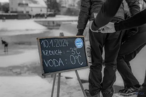 V lednu v ledu — fotografie 11