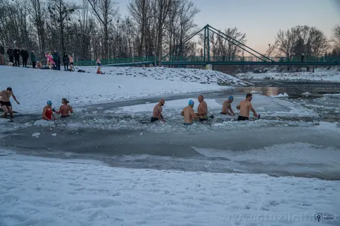 V lednu v ledu — fotografie 32