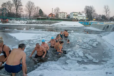 V lednu v ledu — fotografie 63