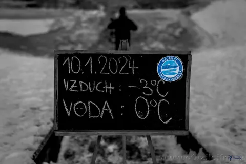 V lednu v ledu — fotografie 78
